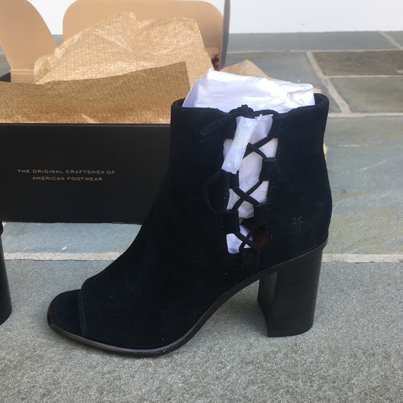 Brand New Frye Amy Side Ghillie Boots - Picture 8 of 13